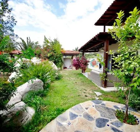 Refreshing And Peaceful Home With Shared Pool And Garden In Bodrum アパート *